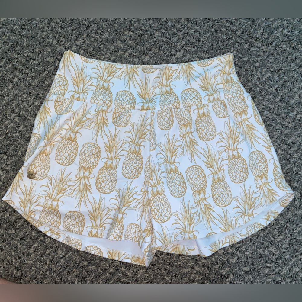 Pineapple runners
